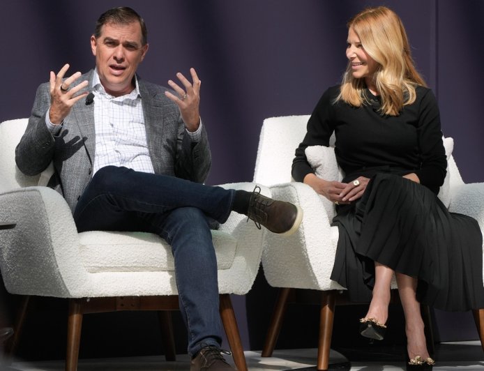 Amazon touts a 'major expansion' with OpenAI as Microsoft ties loosen