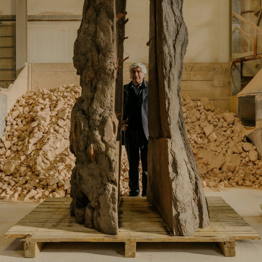 For Italy’s Art Pioneer, a New Bronze Age