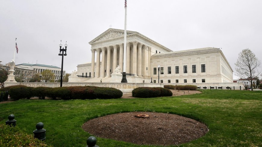 Supreme Court seems wary of limiting federal regulators' power in a data privacy case
