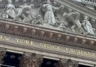 Oil prices rise as the Iran war drags on, but US stocks inch toward more records