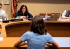 Some parents don't want their kids to use tech at school. But districts are pushing back
