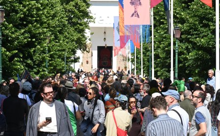 Without Its Expert Jury, Venice Biennale Lets the Public Choose Its Prize Winners