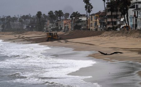 El Niño could bring "double whammy" of high tide flooding, NOAA warns