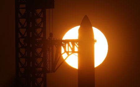 SpaceX launches its biggest, most beefed-up Starship yet on a test flight