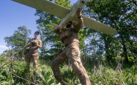 Russian lawmakers want banks and their staff to help fight Ukrainian drones
