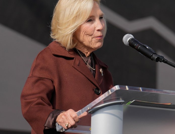 Browns owners Dee and Jimmy Haslam donate $12.5 million toward blood cancer research and treatment
