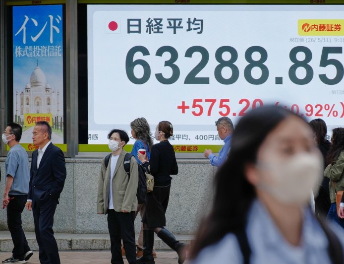 Asian shares are mixed and oil jumps 4% after Trump rejects Iran's response to ceasefire proposal