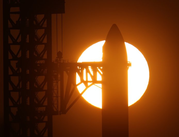 SpaceX launches its biggest, most beefed-up Starship yet on a test flight
