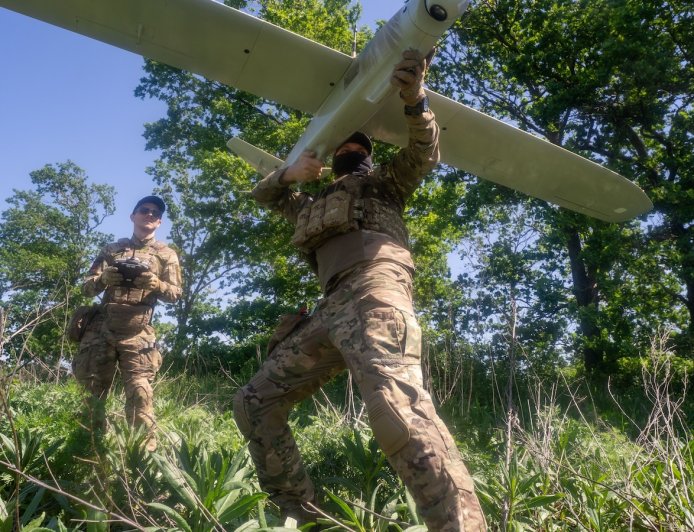 Russian lawmakers want banks and their staff to help fight Ukrainian drones