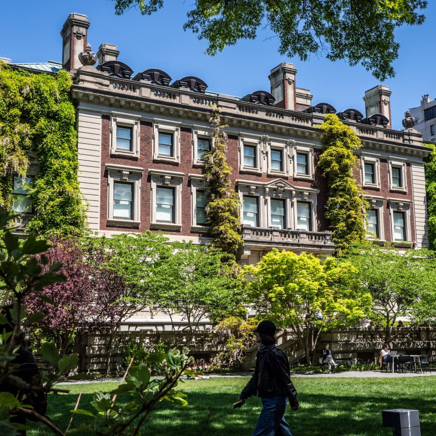 A Stroll Through the Mansions of New York’s Gilded Age
