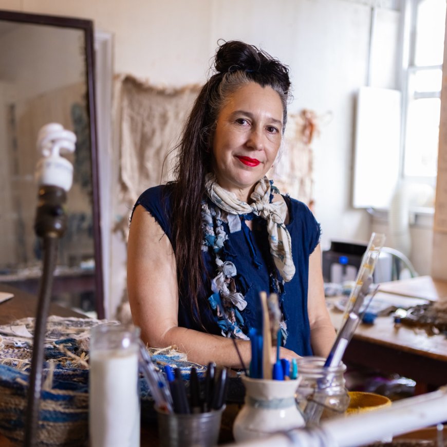 Leigh Magar, High-End Milliner Turned Indigo Artist, Dies at 57