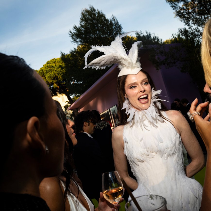 Shooting Stars at the amfAR Cannes Gala