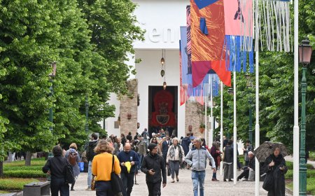 Artists Threaten to Sue Venice Biennale for Including Them in Awards