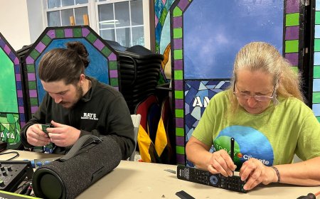 Broken speaker? Finicky zipper? Anticonsumerist Repair Cafes urge you to fix it instead of pitch it