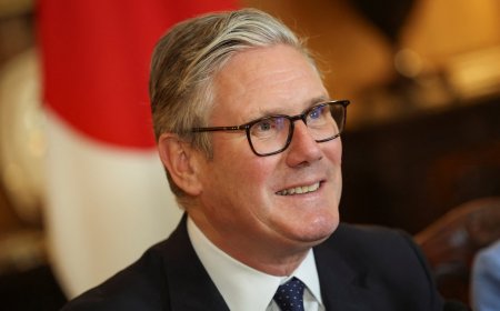 British leader expected to impose teen social media ban that goes further than Australia's