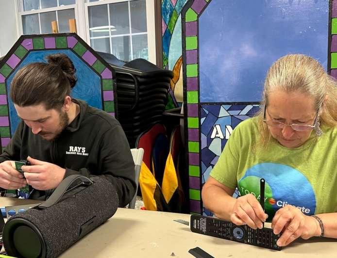 Broken speaker? Finicky zipper? Anticonsumerist Repair Cafes urge you to fix it instead of pitch it