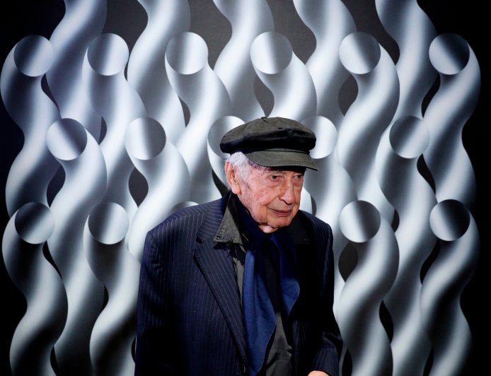 Julio Le Park, Kinetic Sculpture and Op-Art Master, Dies at 97