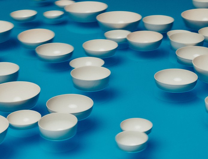 In 30,000 Gallons of Water, Hundreds of Bowls Play Music of the Spheres