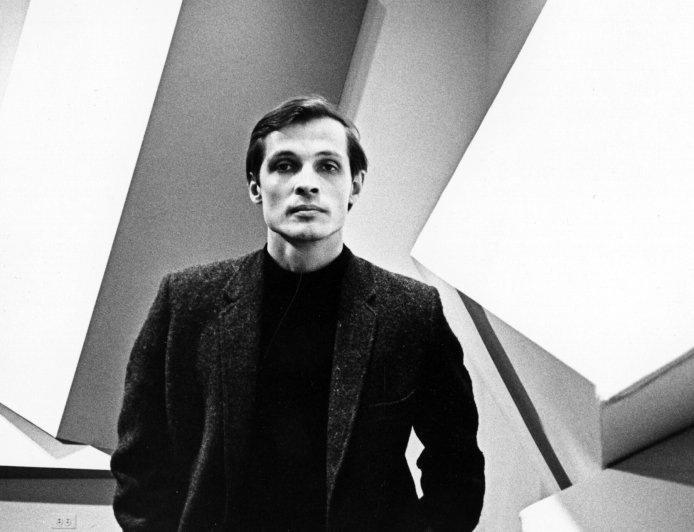 Charles Hinman, Who Brought New Dimensions to Painting, Dies at 93