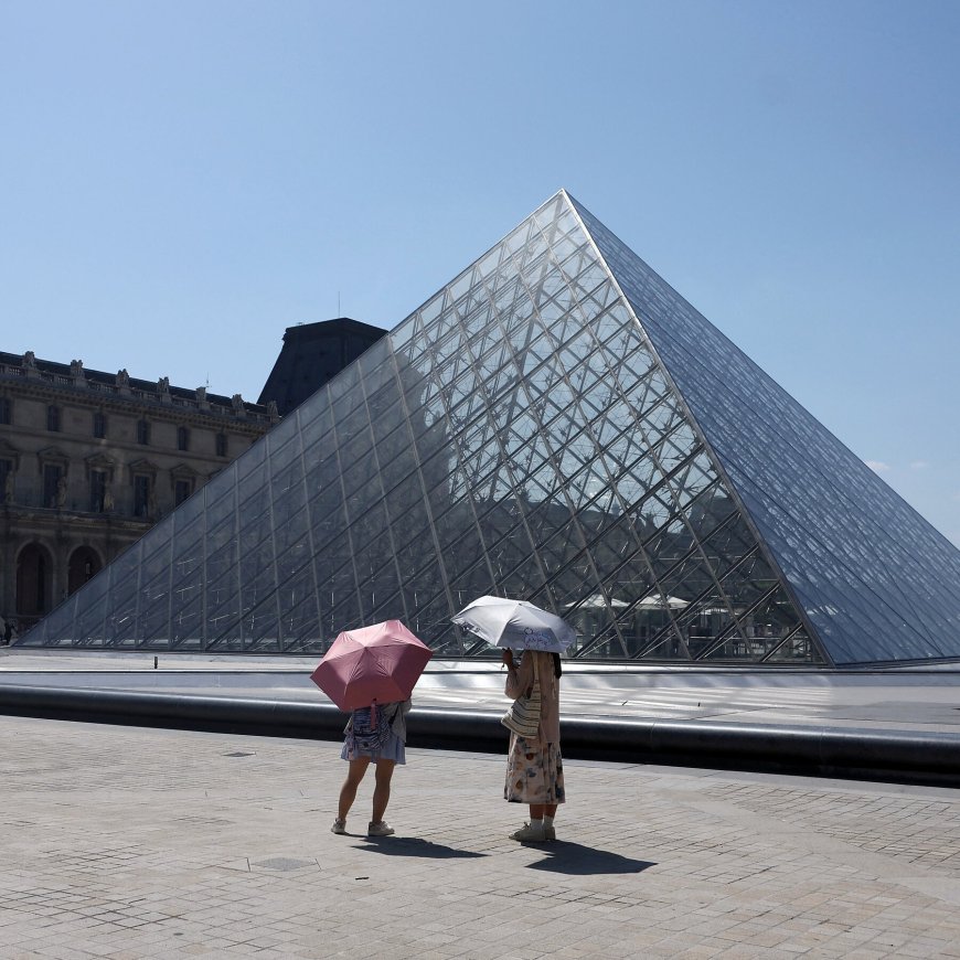 Some Museums in the UK and France Reduce Their Hours as Heat Wave Sweeps Europe