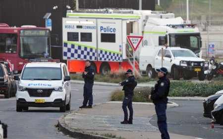 YouTube defends video that falsely claims Sydney massacre survivor is 'crisis actor'