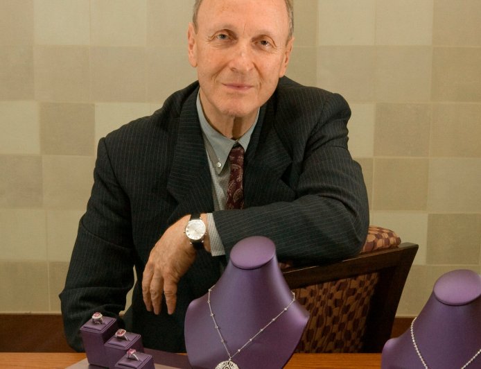 John Loring, Longtime Design Director at Tiffany & Company, Dies at 86
