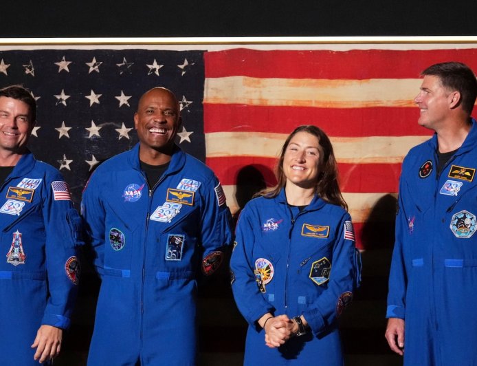 Artemis II astronauts reunite with their moonship 3 months after record-breaking flight