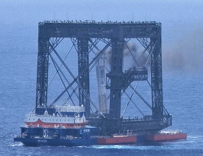 China takes a page from SpaceX and recaptures the first stage of a rocket to reuse it