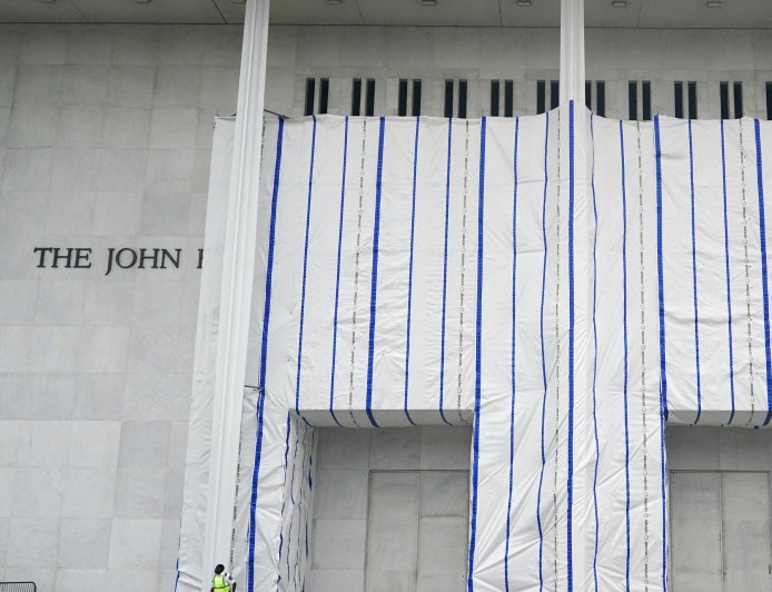 Whistle-Blowers Accuse Kennedy Center of Contracting Flaws Under Trump