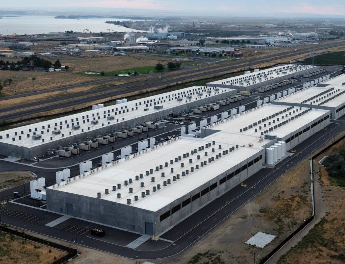 As gas plants rise to power AI, renewable energy allies are fighting for cleaner alternatives