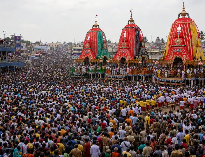 Ocean of Devotion Sweeps Puri as Lord Jagannath's Grand Rath Yatra Begins