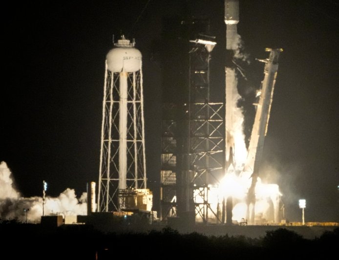 A discarded SpaceX rocket is on a high-speed collision course with the moon