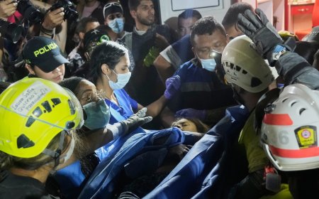 After an earthquake, how long can trapped people survive?