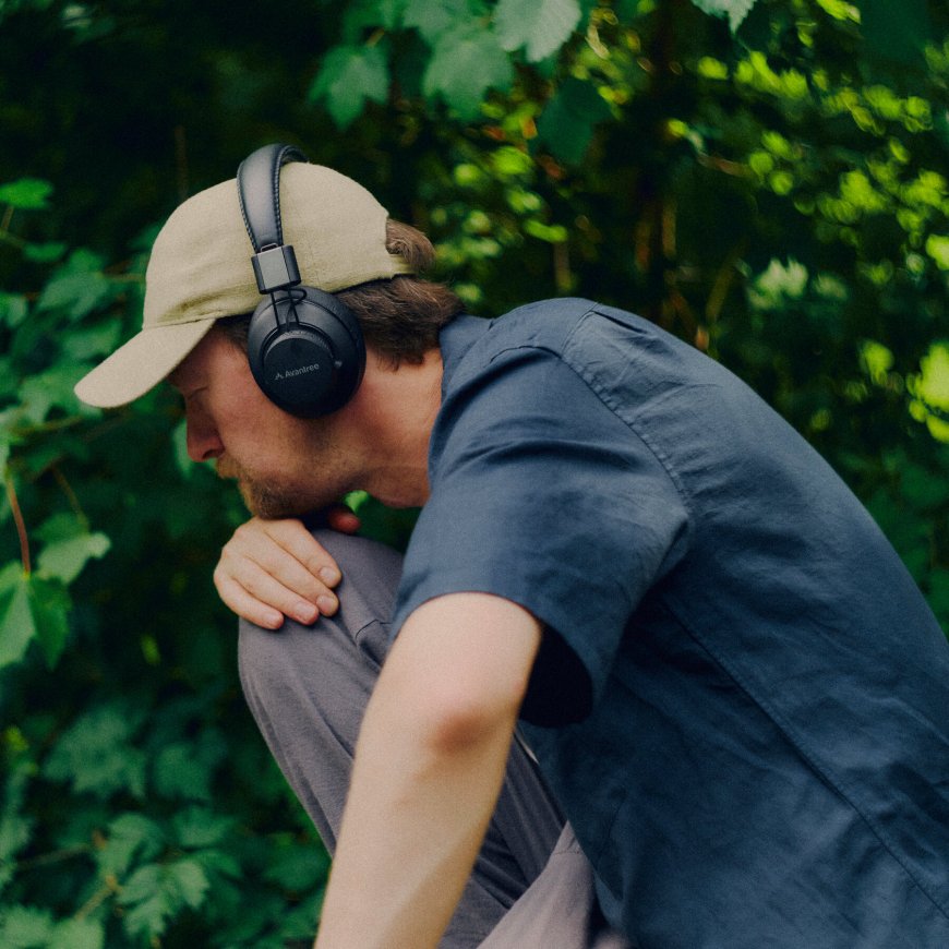 It’s the Summer of Soundwalking. He Is Your Sherpa.