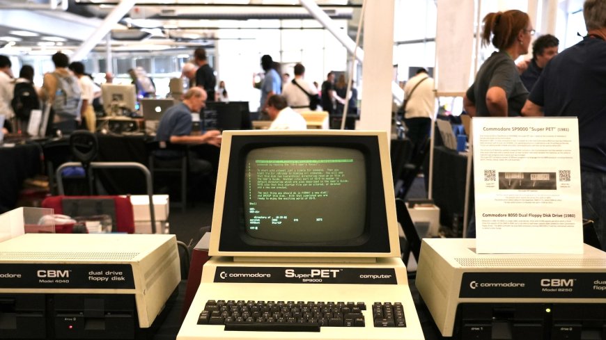 As AI grips world, the thrill of collecting vintage computers is growing