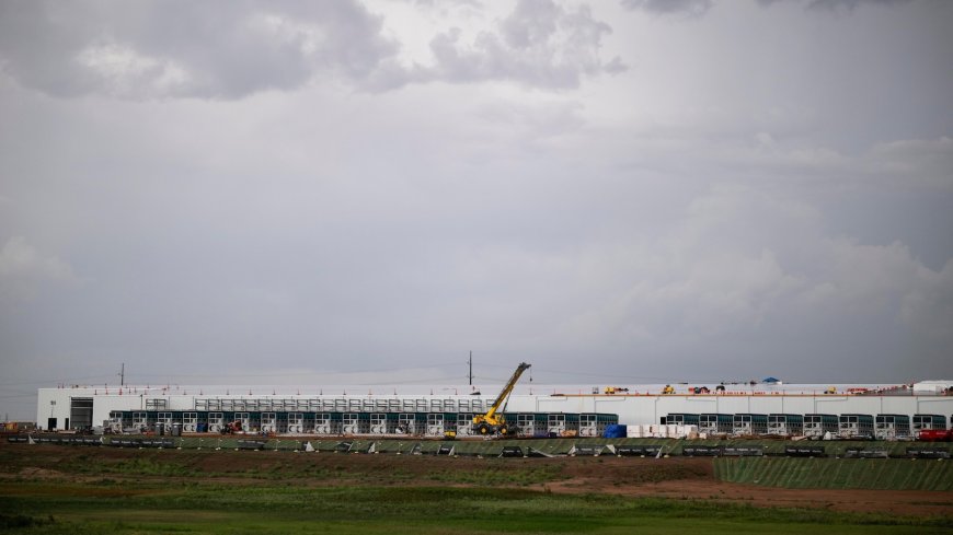 Here's all the ways that data center controversies have transformed the midterm elections